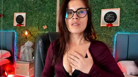 Lina  online show from 05.01.26