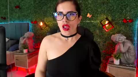 Lina  online show from 06.27.26
