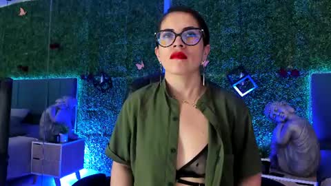 Lina  online show from 07.18.26