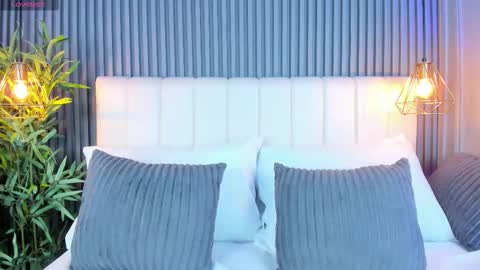 LinaGlam online show from 09.23.25