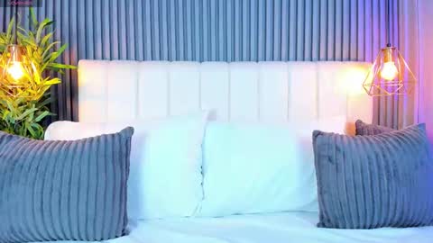 LinaGlam online show from 09.27.25