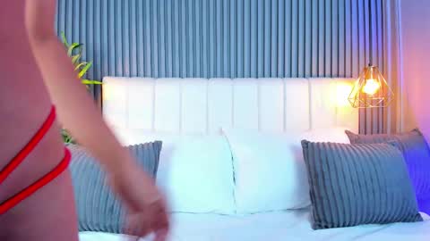 LinaGlam online show from 09.29.25