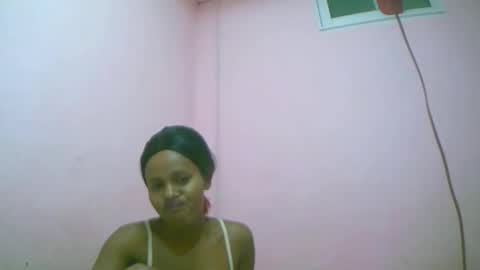 linah1123 online show from 11.28.25