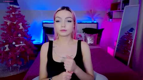 I am Lina online show from 12.20.25