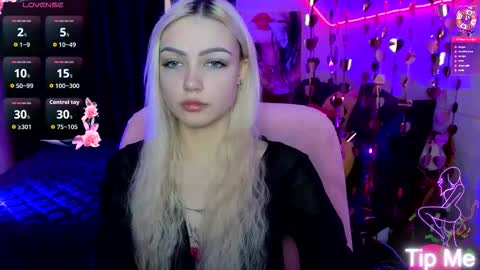 I am Lina online show from 02.18.26