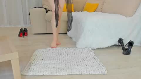 Lina Fanslymysensualworld online show from 06.19.26