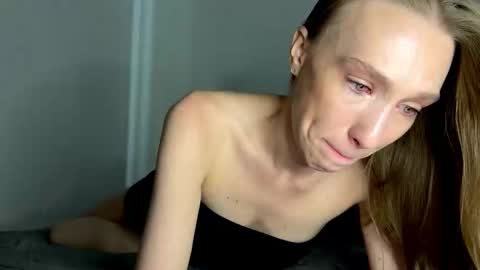 Snapshot of linaspicee chatting on 02.10.26 Lina online show from 02.10.26