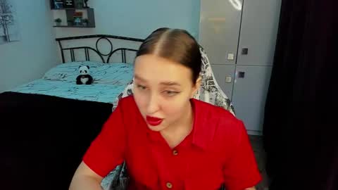 Lina online show from 11.20.25