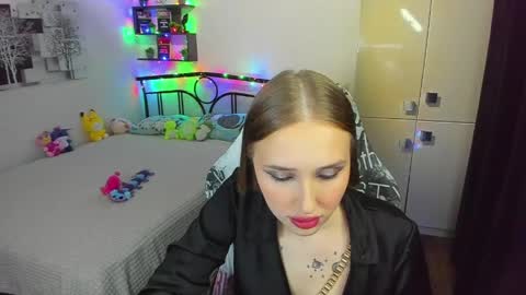 Lina online show from 05.08.26