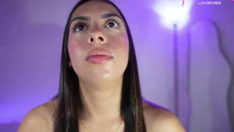 Lincy Rios  online show from 04.24.26