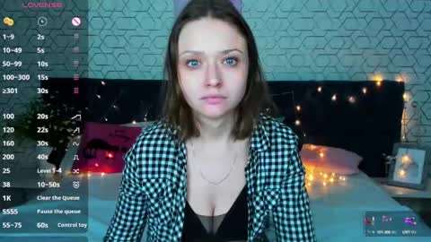 Snapshot of linda__bryant chatting on 02.02.25 Linda GMT2 Mon Tu Fri Sa Su 0300am-1000 am online show from 02.02.25