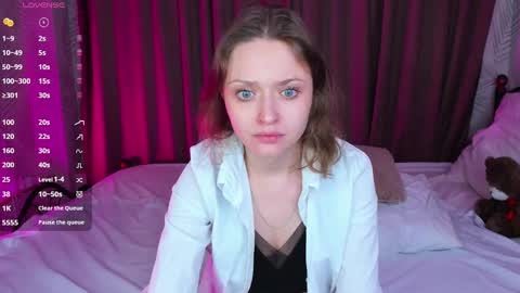 Snapshot of linda__bryant chatting on 02.16.25 Linda GMT2 Mon Tu Fri Sa Su 0300am-1000 am online show from 02.16.25