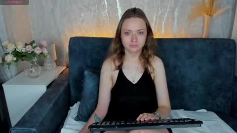 Snapshot of linda__bryant chatting on 07.07.26 Linda GMT2 Mon Tu Fri Sa Su 0300am-1000 am online show from 07.07.26