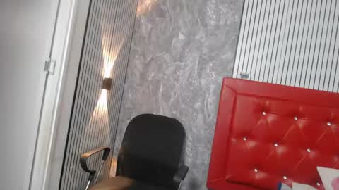 Linda online show from 04.25.26