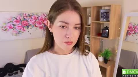 Mia online show from 07.26.26