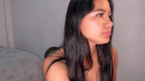 Snapshot of linda_alana chatting on 03.09.26 Alana online show from 03.09.26