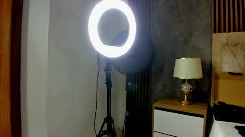 linda cabal online show from 10.02.25