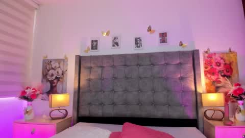 Linda Fosterr online show from 04.30.26