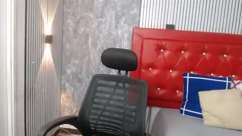 Linda online show from 06.14.26