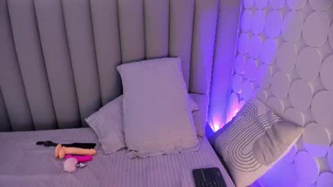 Linda  online show from 07.13.26