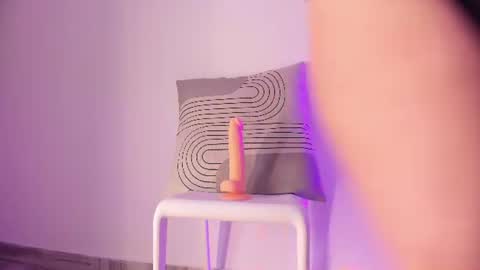 Linda  online show from 07.15.26