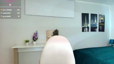 Maria Paula online show from 04.29.26
