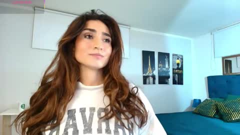 Maria Paula online show from 05.10.26