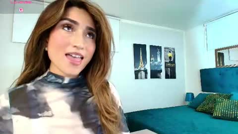 Maria Paula online show from 06.18.26