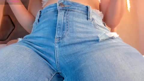 Linda Saenz online show from 03.05.25