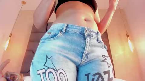 Linda Saenz online show from 03.11.25