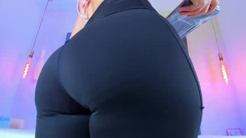 Linda Saenz online show from 04.20.26