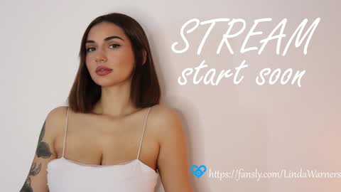 Snapshot of linda_warners chatting on 01.31.25 Call me Linda online show from 01.31.25