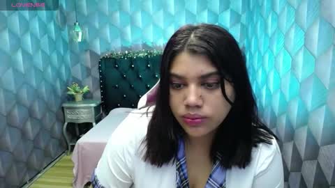 Snapshot of lindabreexlove chatting on 12.28.24    online show from 12.28.24