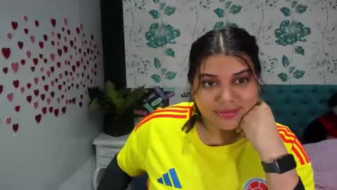 Snapshot of lindabreexlove chatting on 01.25.25    online show from 01.25.25