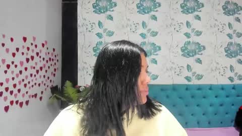Snapshot of lindabreexlove chatting on 01.27.25    online show from 01.27.25