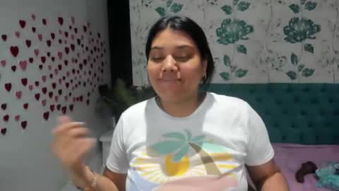 Snapshot of lindabreexlove chatting on 01.27.25    online show from 01.27.25