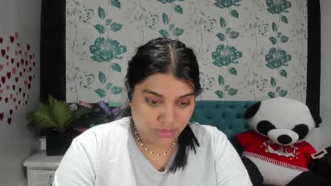 Snapshot of lindabreexlove chatting on 02.20.25    online show from 02.20.25