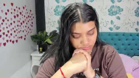 Snapshot of lindabreexlove chatting on 02.25.25    online show from 02.25.25