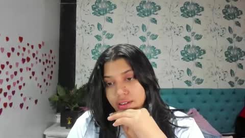 Snapshot of lindabreexlove chatting on 03.10.25    online show from 03.10.25