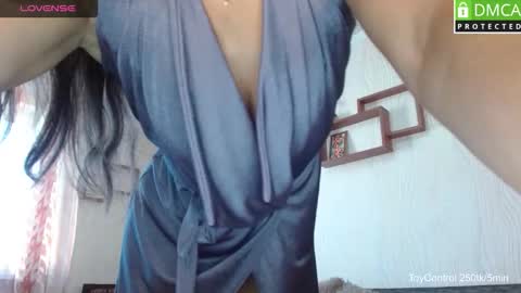 LindaErnestine online show from 09.19.25
