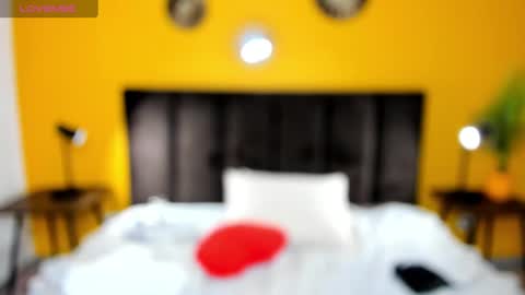 Snapshot of lindainsatiable chatting on 03.05.25 Linda online show from 03.05.25