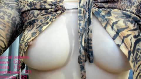 lindamei online show from 11.08.25