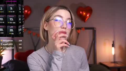 your Linda is back online show from 02.17.25