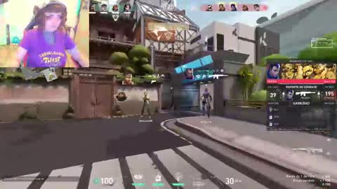 Snapshot of linddamortt chatting on 03.01.25 CatalinaANIDEA online show from 03.01.25