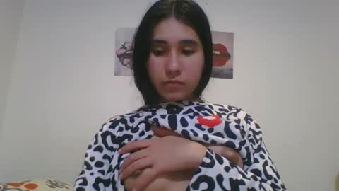 Snapshot of lindra0956 chatting on 01.09.25 lindra0956 online show from 01.09.25