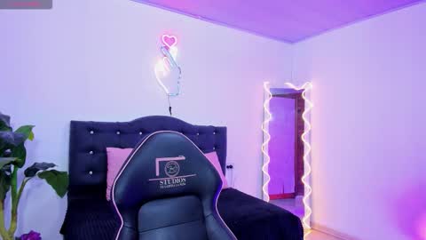 Linda  online show from 03.17.26