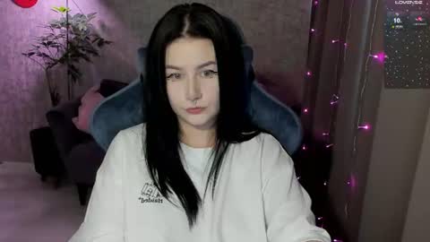 Lina online show from 08.01.26