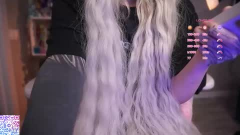 Lina online show from 02.10.26