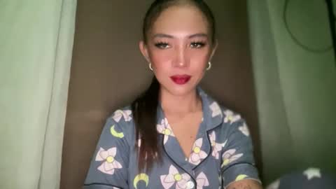 linkingqueens online show from 12.05.25