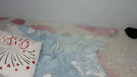 Linniecarol online show from 11.03.25